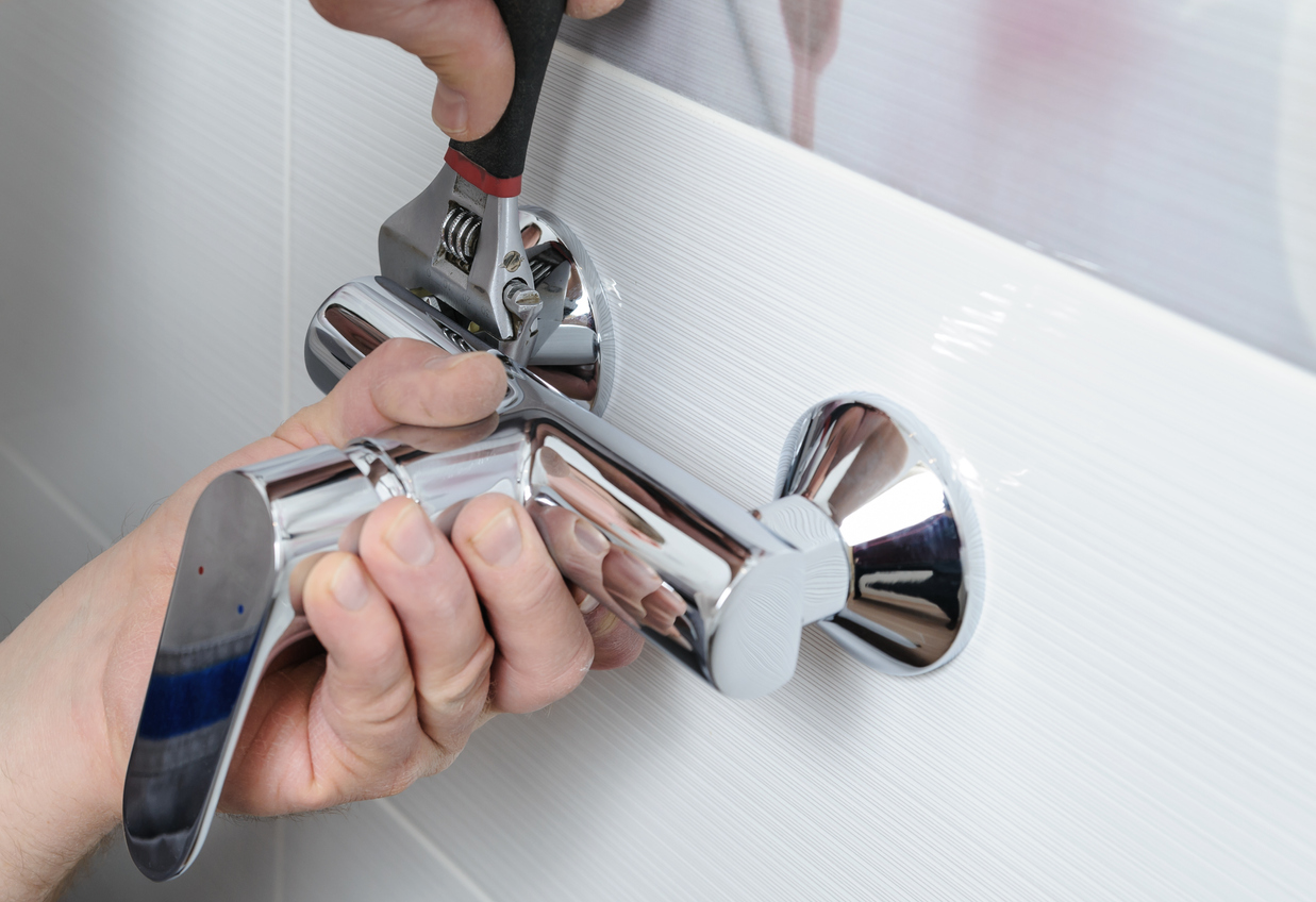 preventive-maintenance-tips-to-avoid-bathtub-faucet-repair
